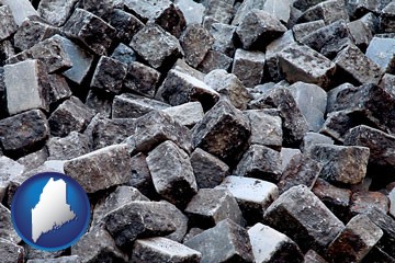 paving cobblestones - with Maine icon